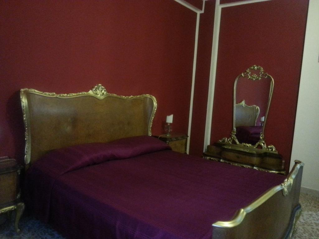 B&B Intrabartolo Trapani Szoba fotó